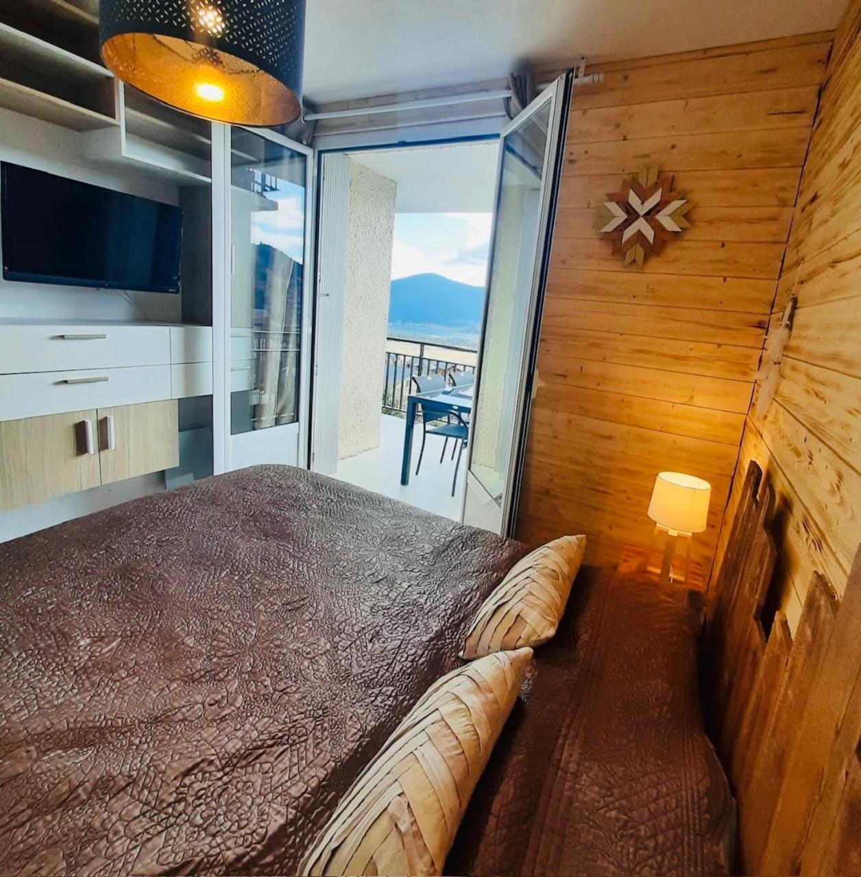 Appartement, Vue Lac Panoramique Avec Terrasse, Parking, Aux Angles Eksteriør bilde